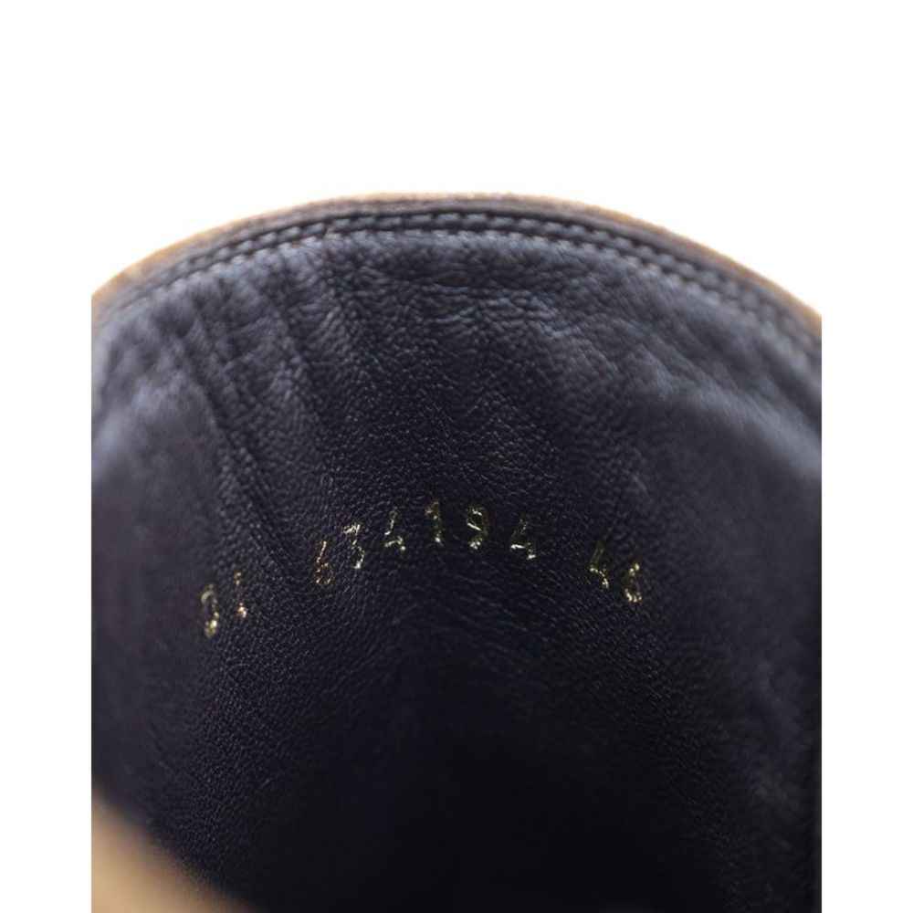 Saint Laurent Wyatt Chelsea Boots in Brown Suede - Picture 8 of 8